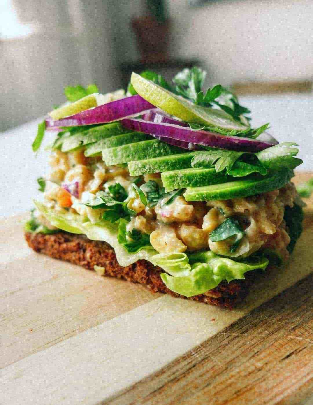 chickpea salad bread