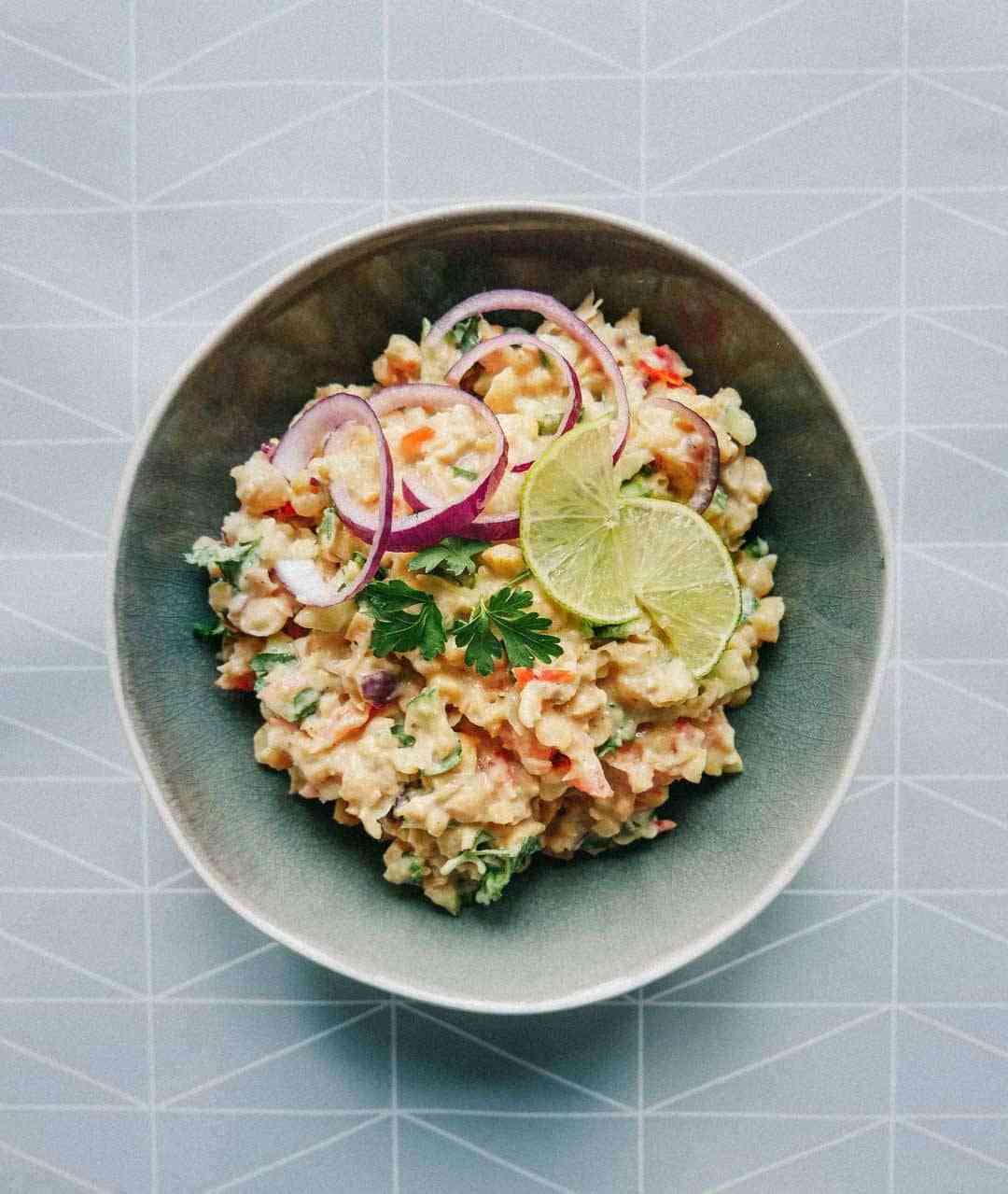 vegan chickpea tuna salad