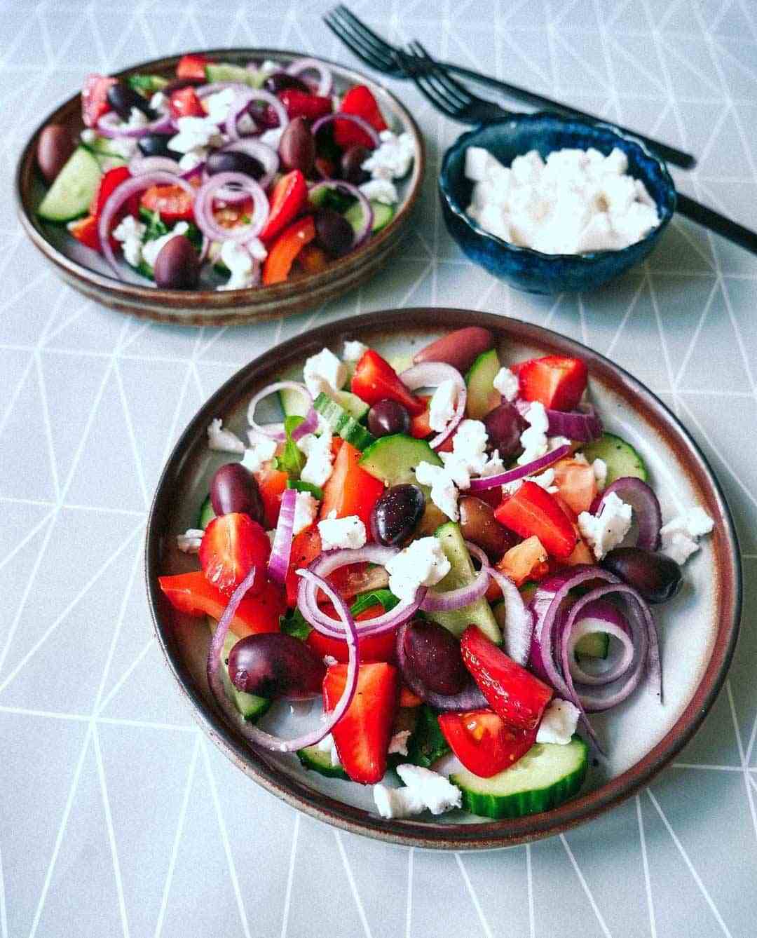 greek salad strawberries